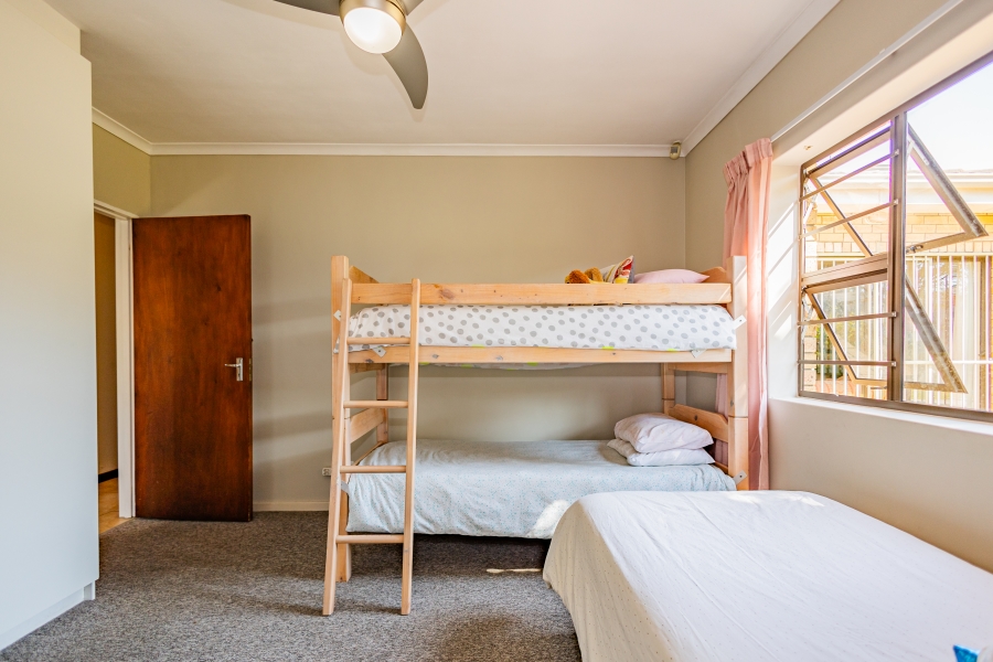 3 Bedroom Property for Sale in Protea Heights Western Cape